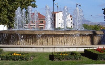 La Fuente de Murrieta y el Revellín lucen en DORADO