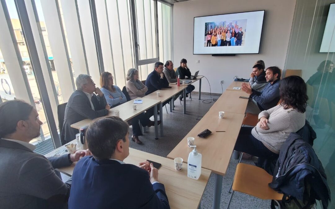 VISITA A LOS PROYECTOS DE INVESTIGACIÓN APOYADOS POR FARO